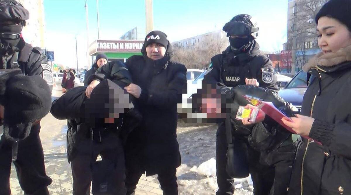 Группу студентов-вымогателей задержали с поличным в Актобе (ВИДЕО)