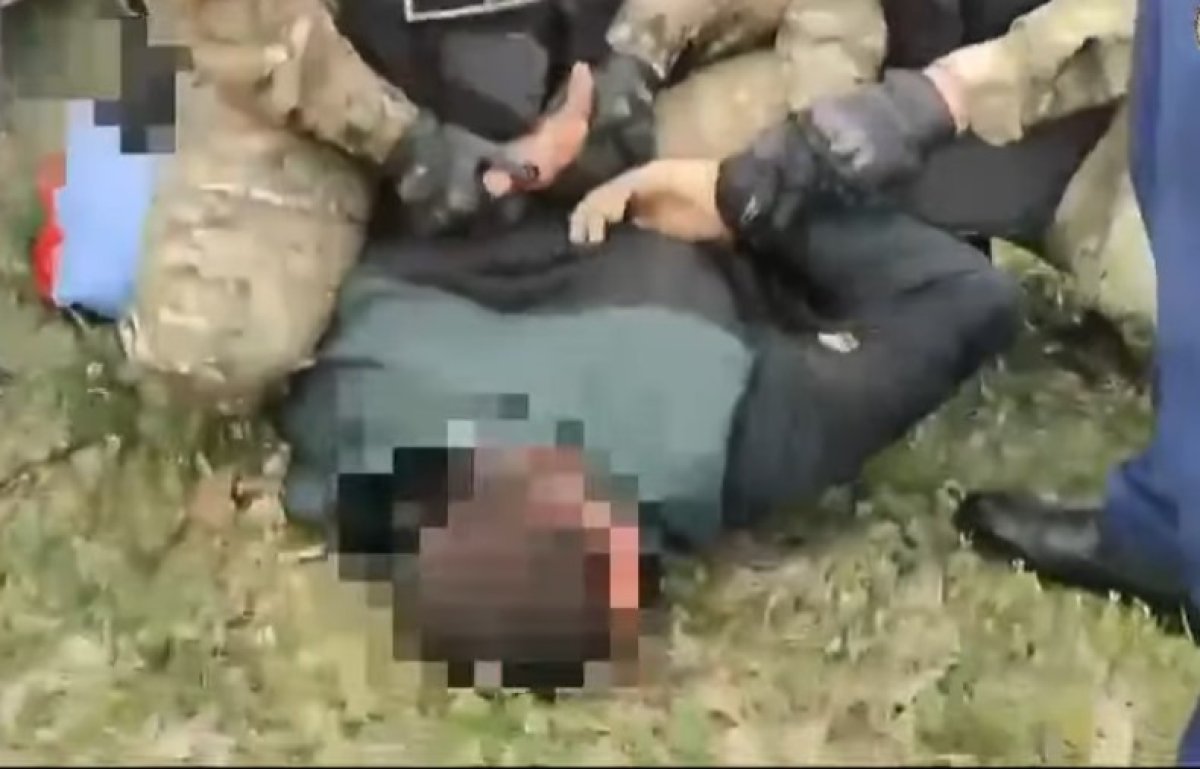 Кызылординец взял в заложницы и едва не зарезал бывшую жену (ВИДЕО)