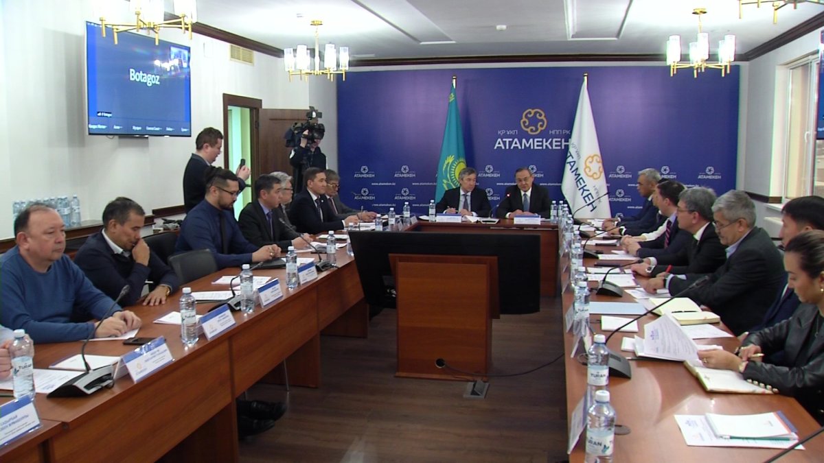 Нужно включить развитие научных исследований в рейтинг оценки акимов, - Куришбаев