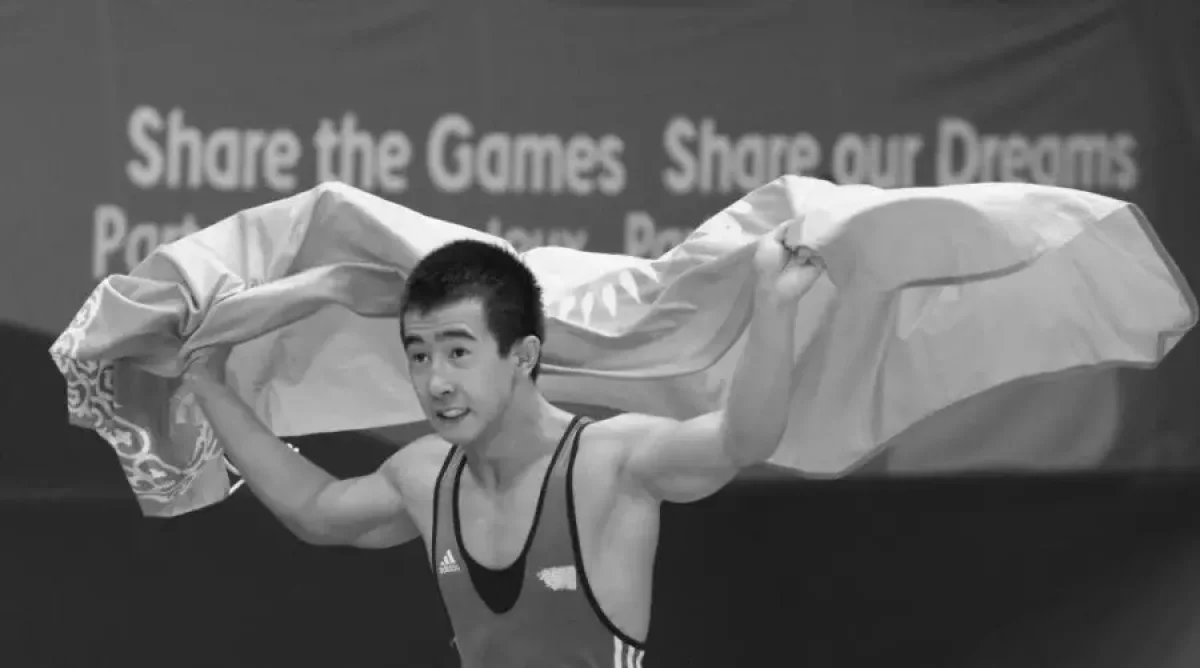 "Қош бол, палуан". Олимпиада чемпионы атанған қазақ спортшысы қапияда қаза болды