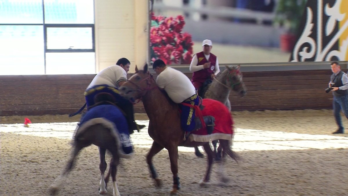 Кокпаристы из США и Казахстана провели товарищеский матч в Астане