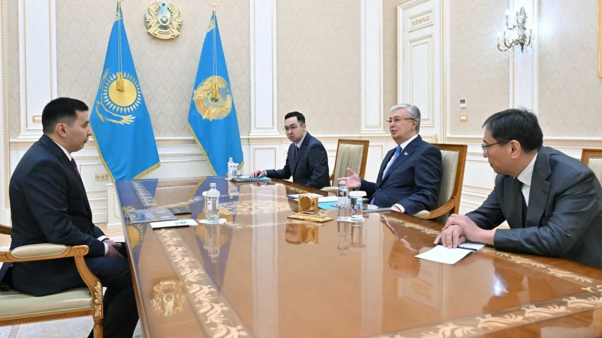 Президент Сейсмологиялық бақылау және зерттеу ұлттық ғылыми орталығының директорын қабылдады