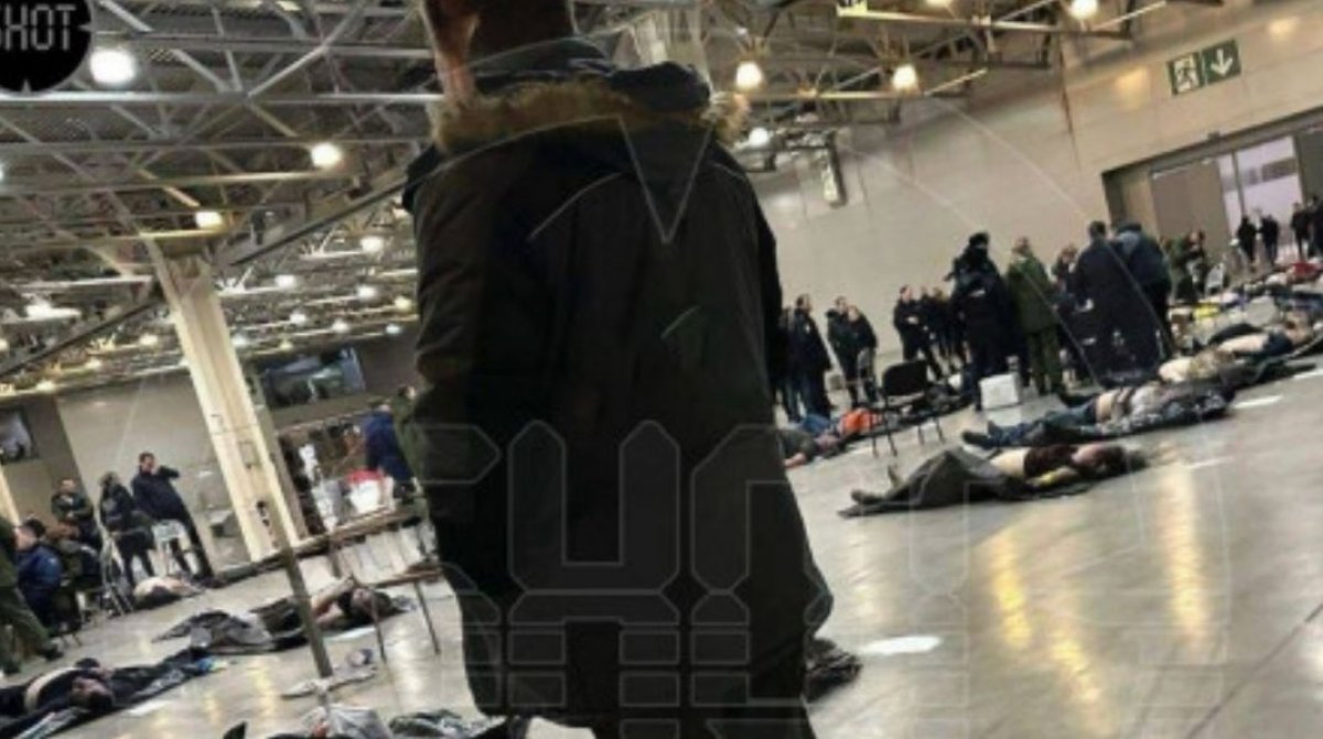 Террористер ғимаратта 18 минут болған: Мәскеудегі терактінің хронологиясы жарияланды