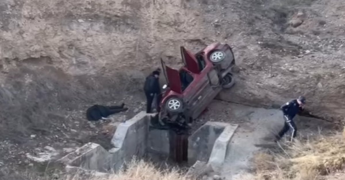 Смертельная авария в Жетысу: четыре человека перевернулись в авто (ВИДЕО)