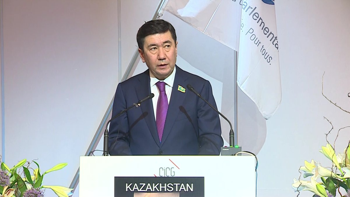 "Қазақстан орнықты дамуға және бүкіл адамзаттың үйлесімді болашағын қалыптастыруға өз үлесін қосып келеді", - Е.Қошанов