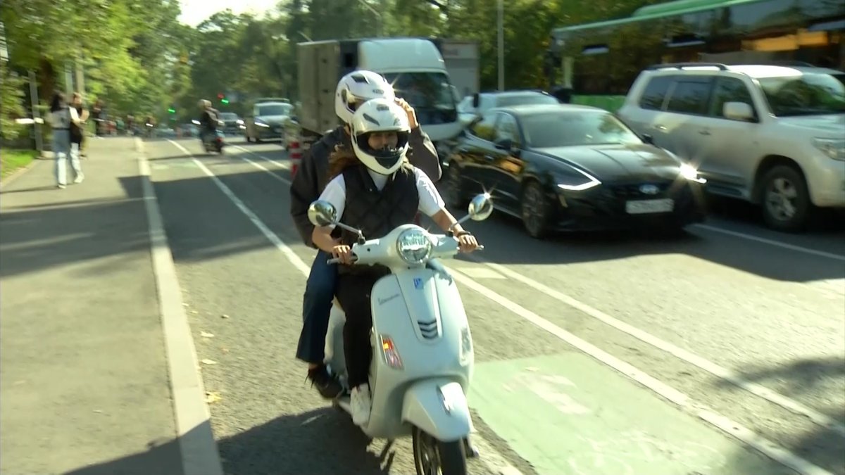 "Енді мопед айдау үшін де жүргізуші куәлігі керек", - ІІМ