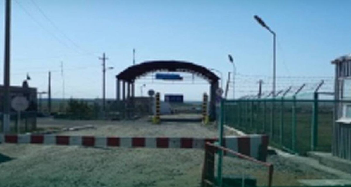 О закрытии госграницы из-за паводков объявил Казахстан