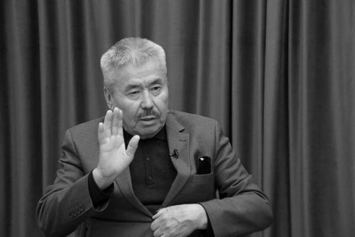 Токаев выразил соболезнования родным и близким Сейдахмета Куттыкадама