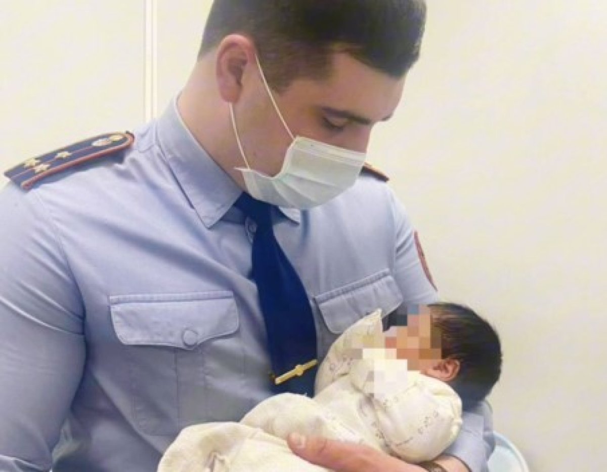 Брошенного на улице в мороз карагандинского младенца могут вернуть матери