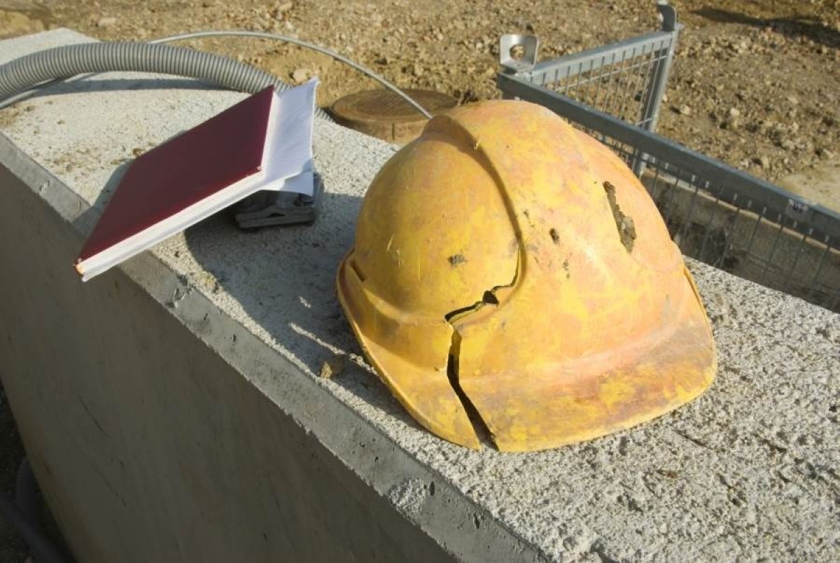 Крановщик погиб на горнорудном предприятии в селе Маралды ВКО