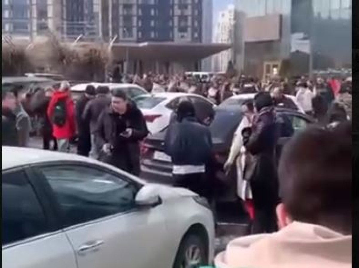 Сильное землетрясение произошло в Алматы