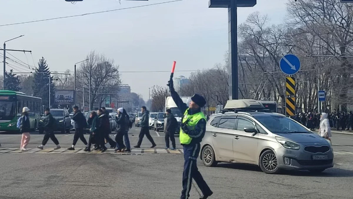 Халықты қабылдау пункттеріне мыңнан аса адам жүгінді