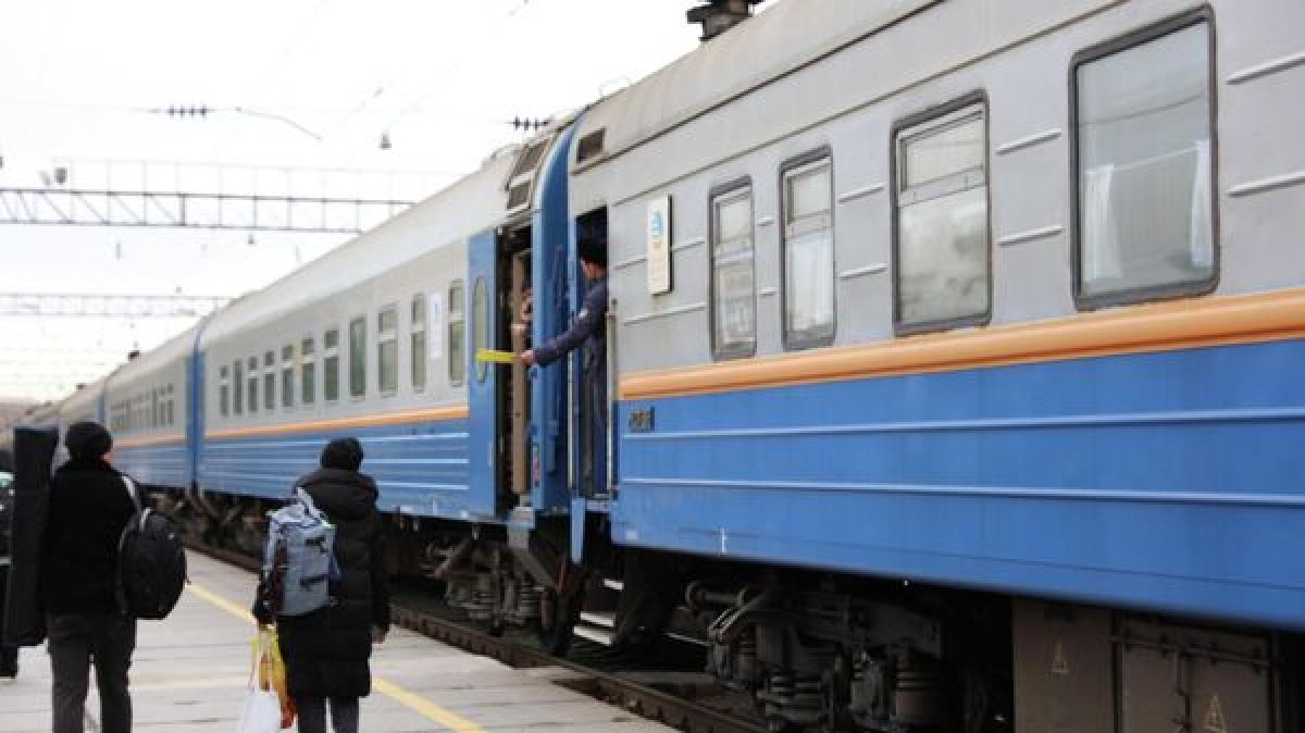 Мереке күндері қосымша пойыздар жолға шығады
