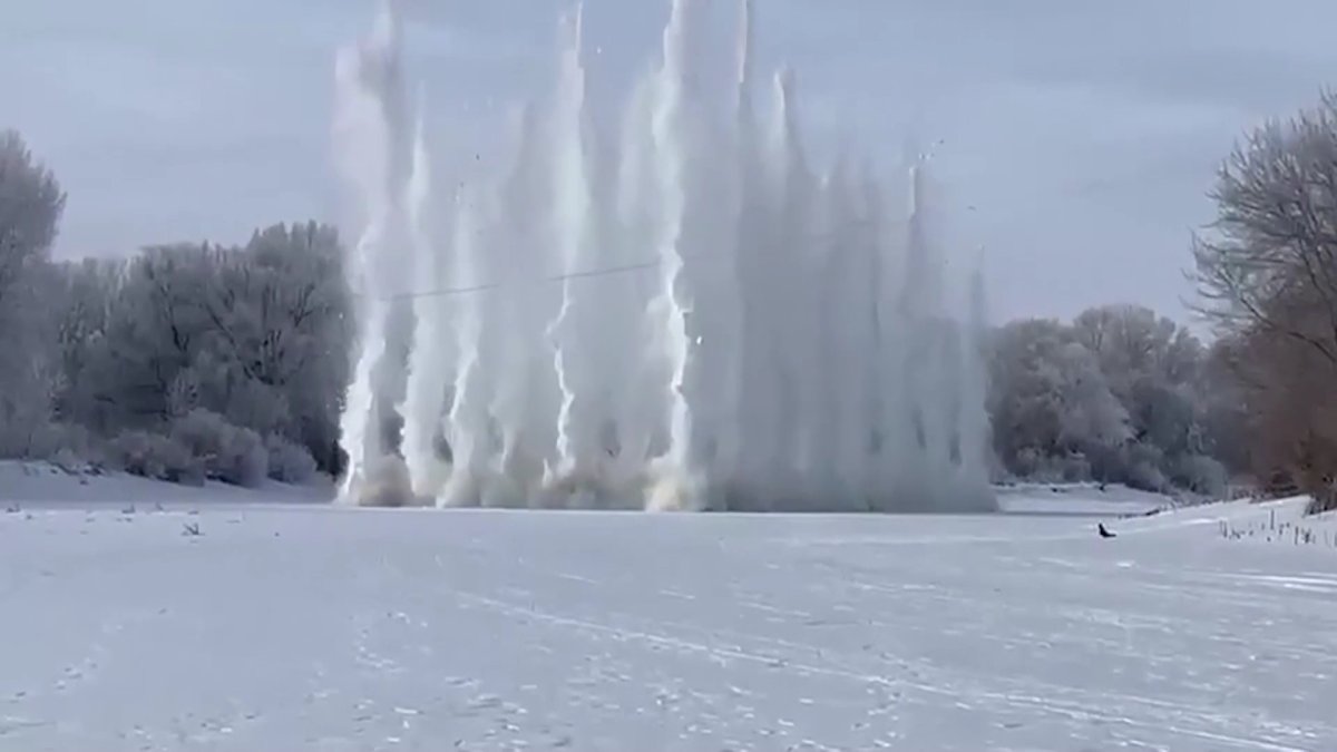 Батыс Қазақстан облысындағы мұз жару жұмыстары басталды