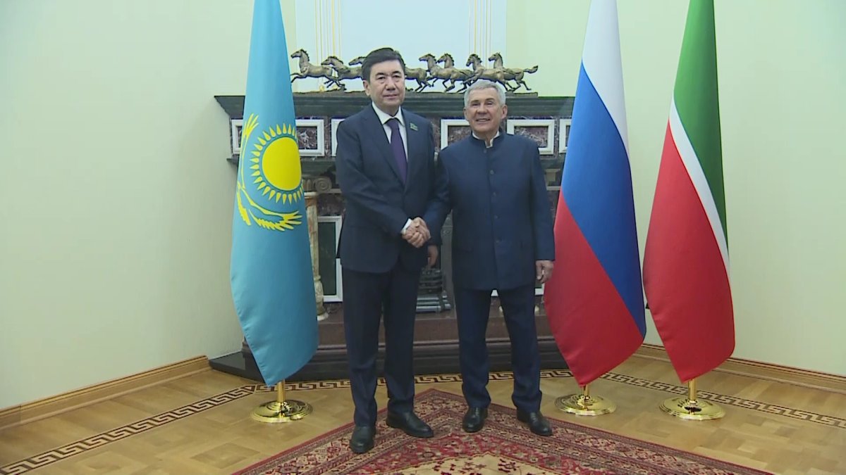 Мәжіліс төрағасы Ерлан Қошанов Қазан қаласына барды