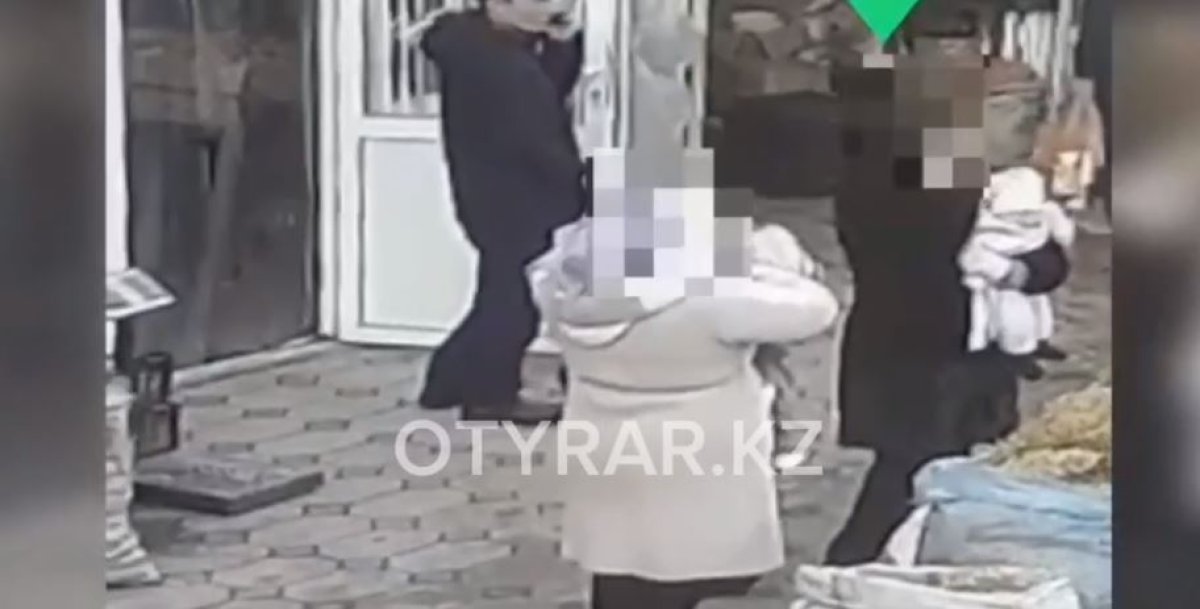 Женщина украла сережки у маленького ребенка в Туркестанской области