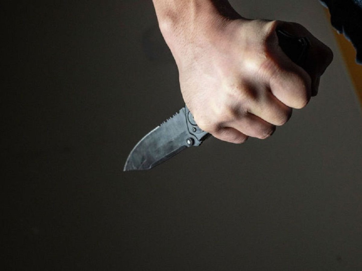 Спасатель получил ножевое ранение во время противопаводковых мероприятий в ЗКО