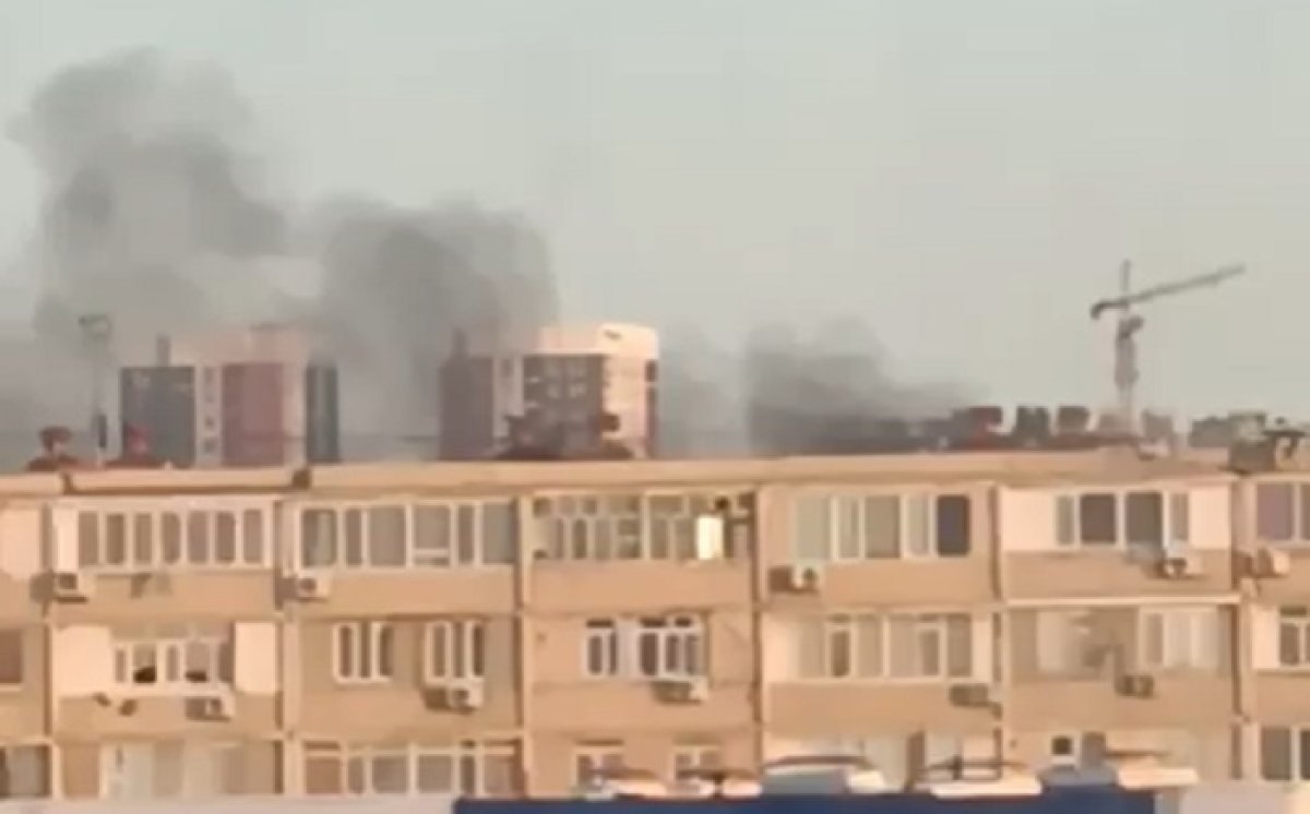 Чёрный дым напугал жителей Актау