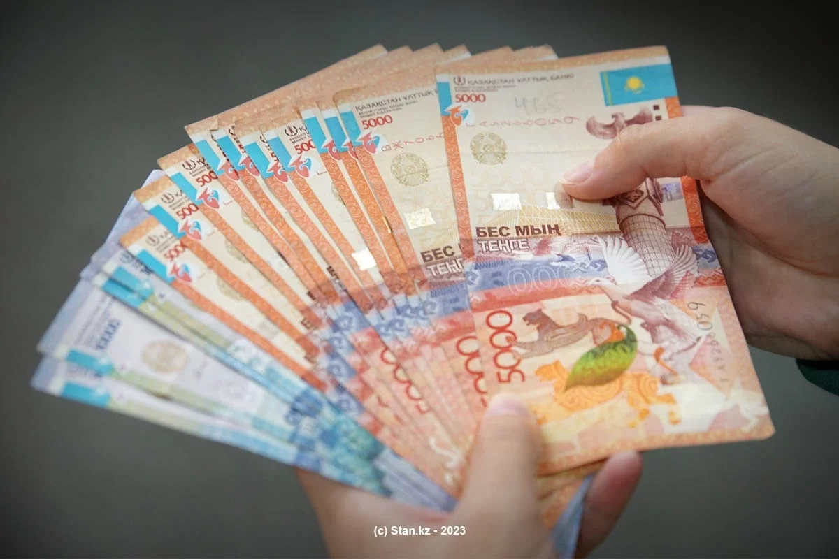 Банктер су тасқынынан зардап шеккен қазақстандықтардың несие төлеу мерзімін кейінге шегереді