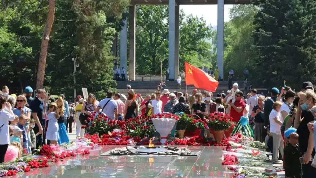 Демалыс күндері мамырдағы мереке күндеріне ауыстырылады