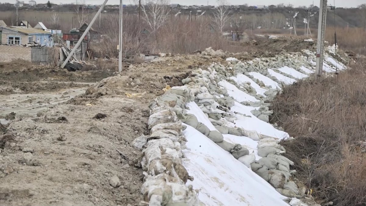 Роман Скляр поручил усилить контроль за качеством питьевой воды в Петропавловске