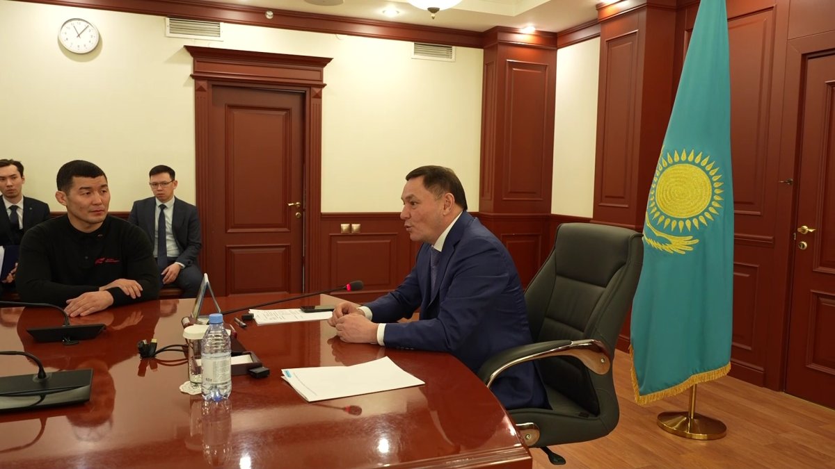 Су тасқынына қарсы  шараларға спортшылар да атсалысуда