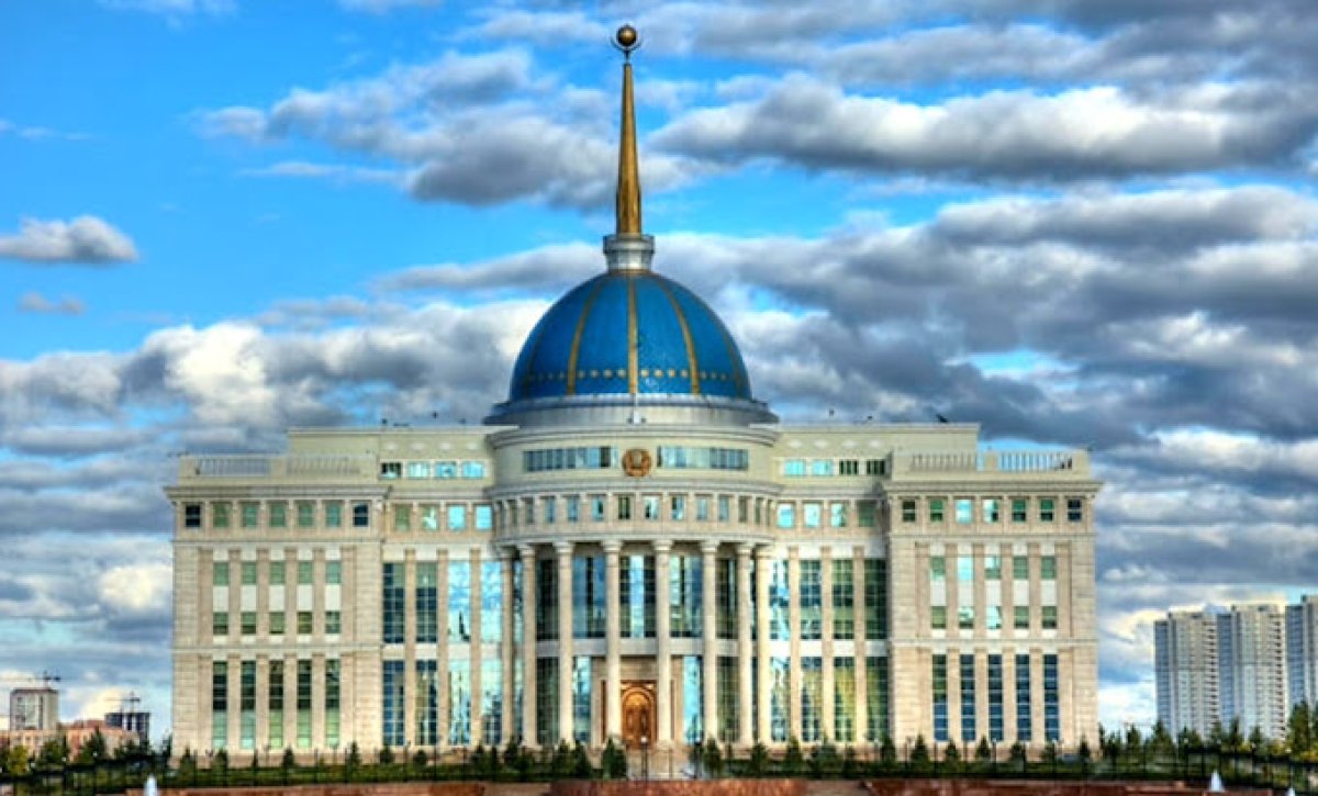 Президент подписал законы, направленные на обеспечение защиты прав женщин и безопасности детей