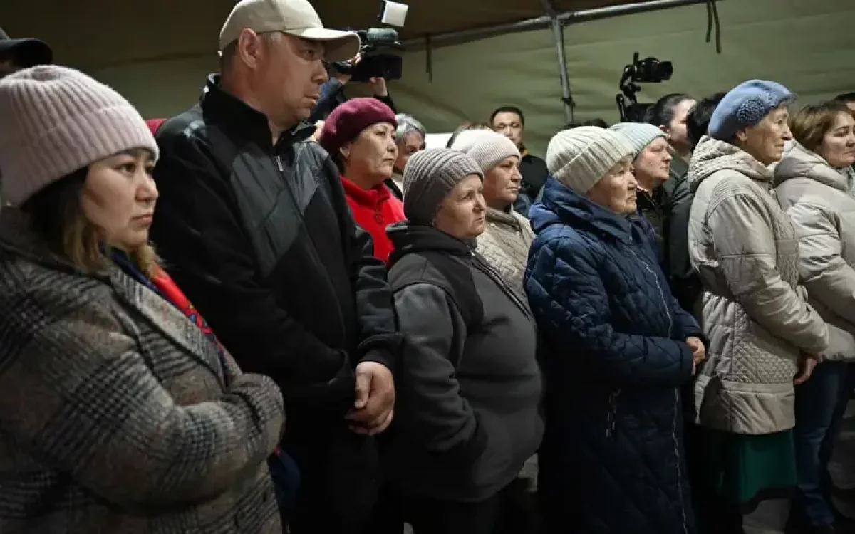 Мемлекет басшысы Қостанай ауданының тұрғындарымен кездесті