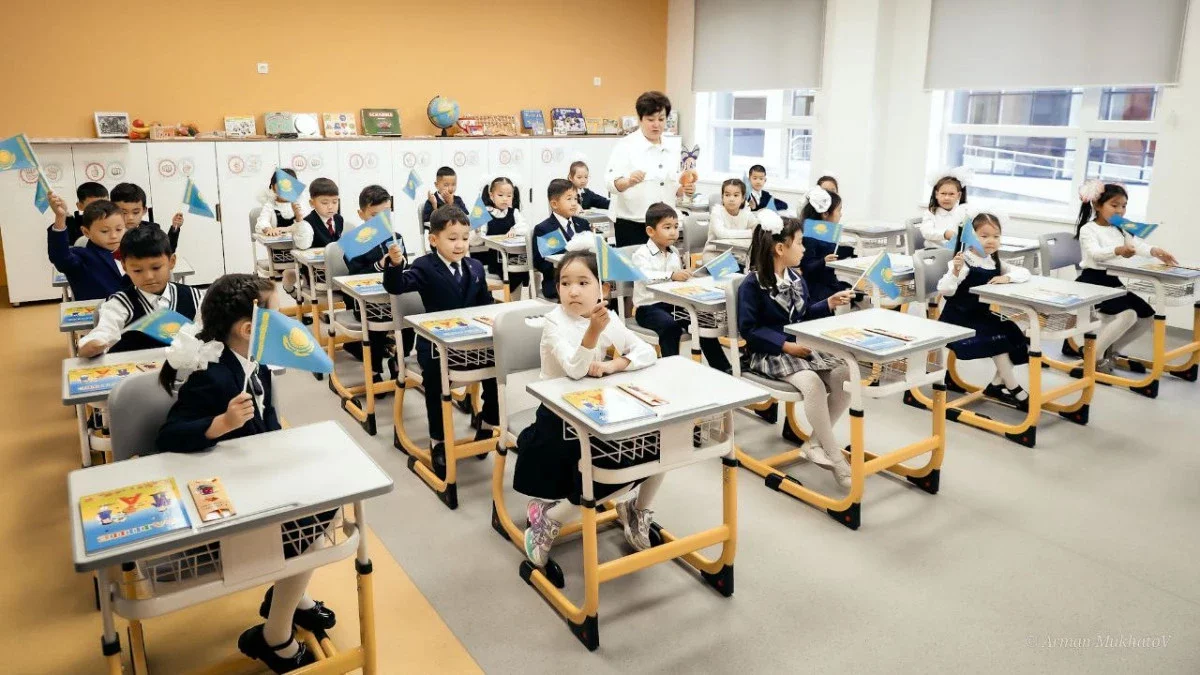 Аймағамбетов үш ауысымды мектеп үшін айыппұлды директорға емес, әкімдікке салуды ұсынды