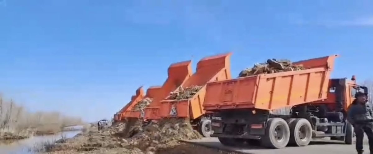 Дороги закрыты в пяти областях Казахстана из-за паводков