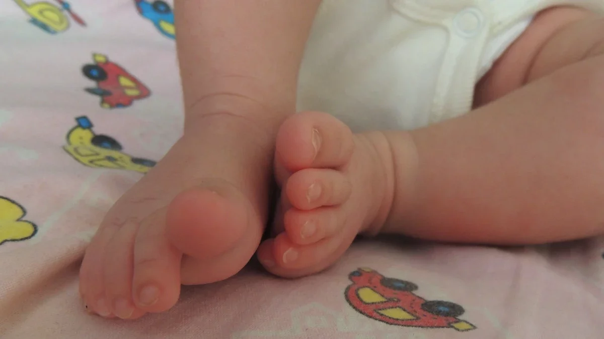 Алып бала дүниеге келді