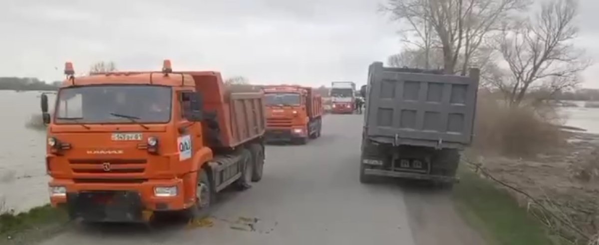 Разрушенную паводком трассу восстановили в СКО