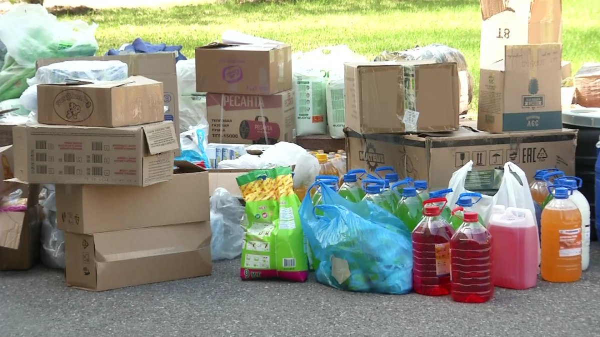 “Аmanat” партиясының қарағандылық белсенділері Солтүстік Қазақстан облысына 120 тоннна гуманитарлық көмек жіберді