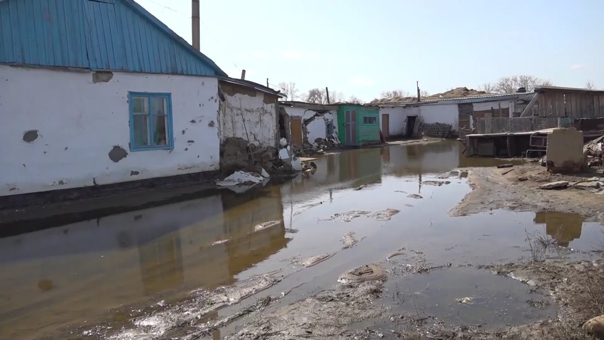 Дома для пострадавших от паводка строят в Павлодарской области - Телеканал « Астана»