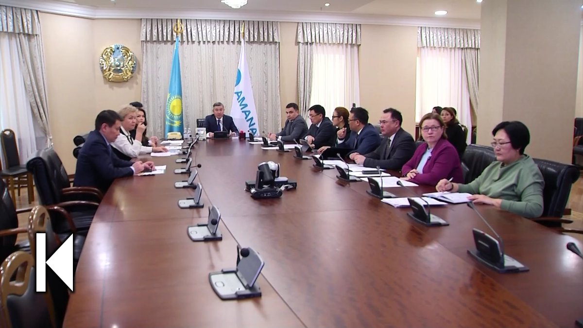 "Қарызсыз қоғам" жобасының менеджерлері 500 мың қазақстандықтың арасында сауалнама жүргізді