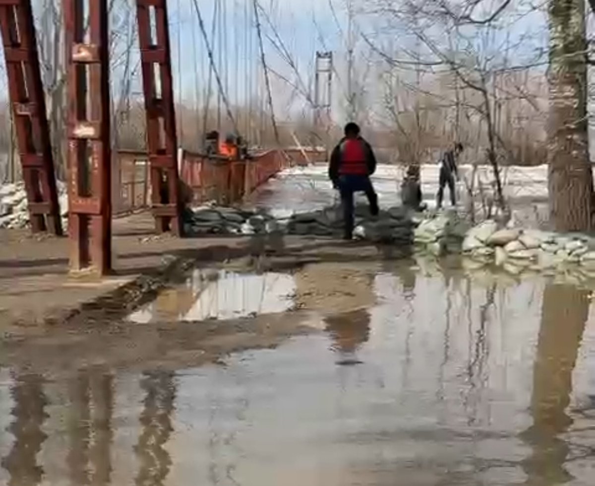 Эвакуация ещё 5 сёл началась в ЗКО