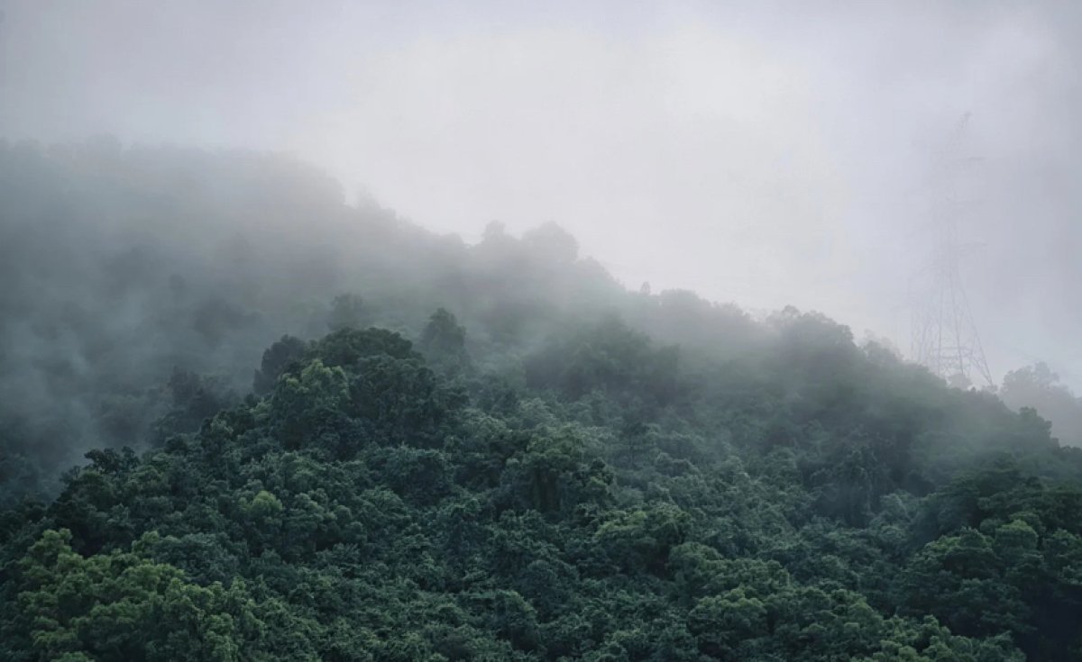 Штормовое предупреждение объявили в трёх областях Казахстана