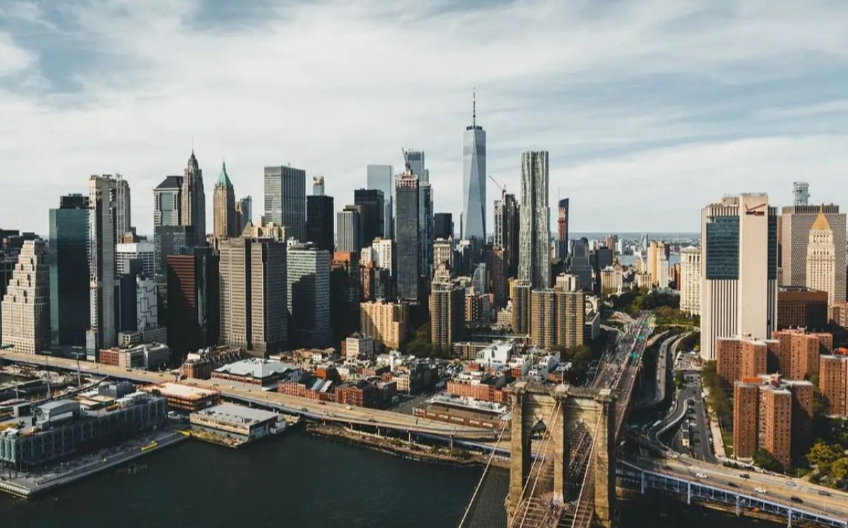 Нью-Йоркте жер сілкінді