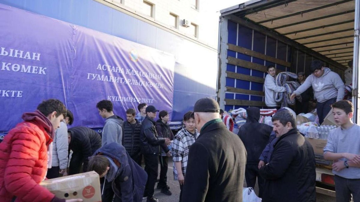 Су басқан өңірлерде 20 мыңнан астам волонтер жүр