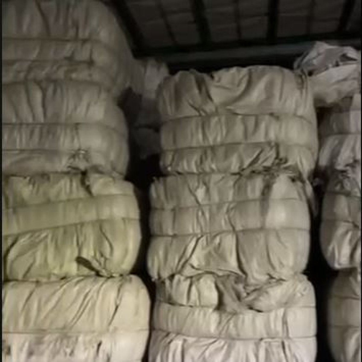 500 тысяч мешков для борьбы с паводком доставят в Атырау