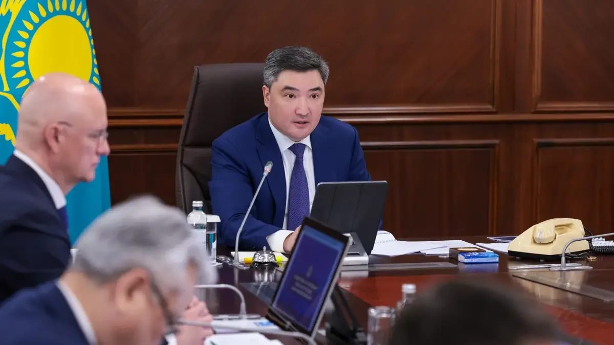 Жылыту мәселесіне атүсті қарауды доғарыңыздар – Олжас Бектенов
