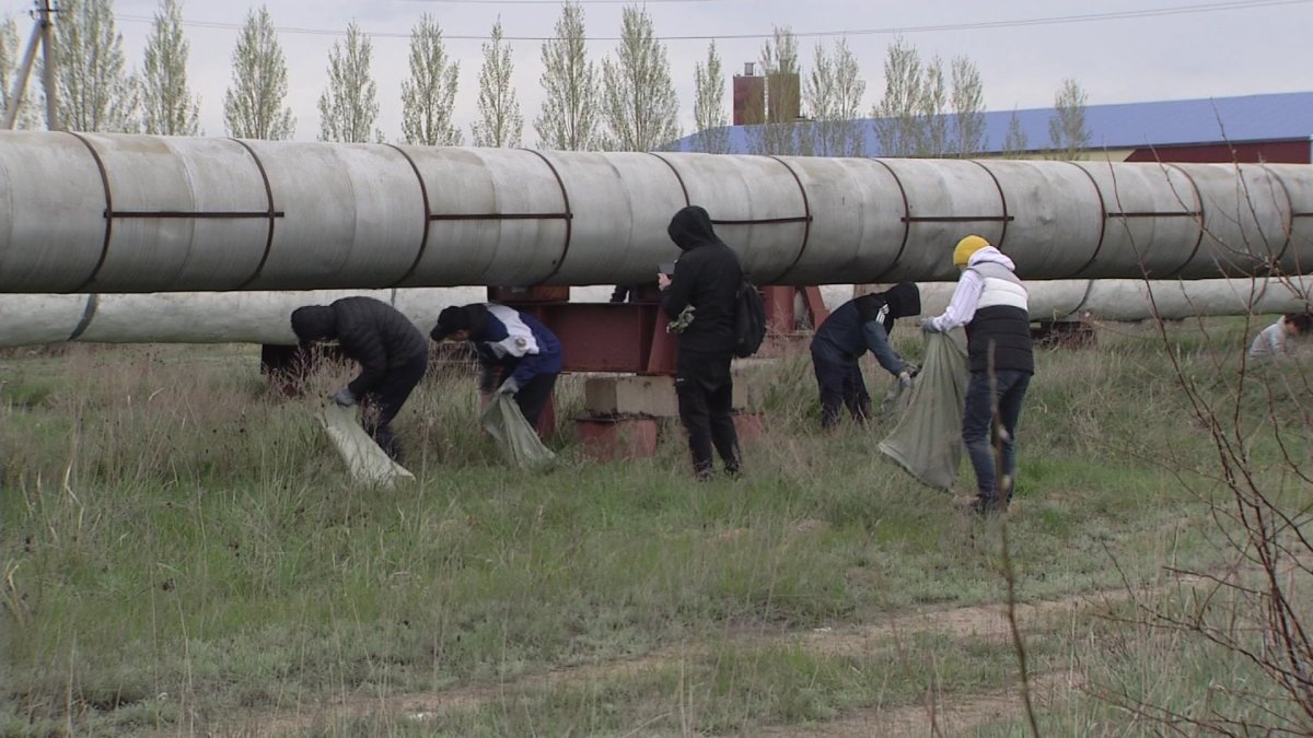 Ақбұлақ арнасына тазалық жұмыстары жүргізілді