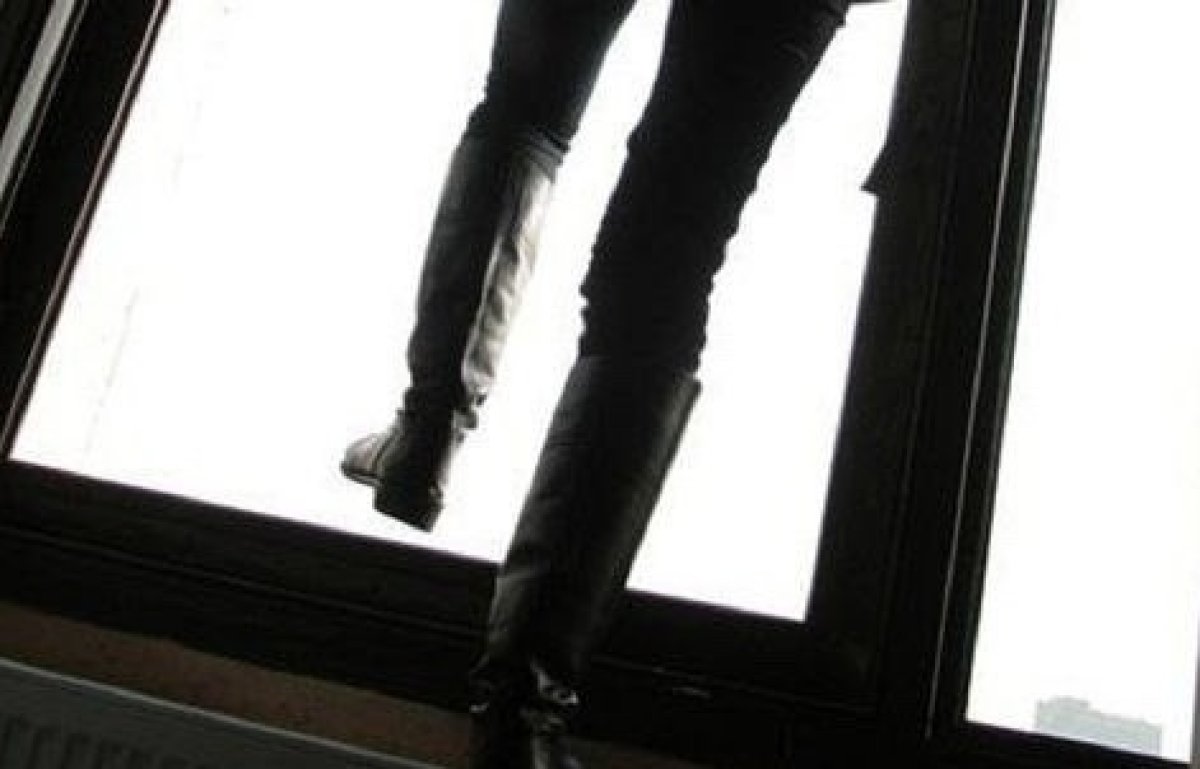 86-летний петропавловец выпрыгнул из окна своей квартиры