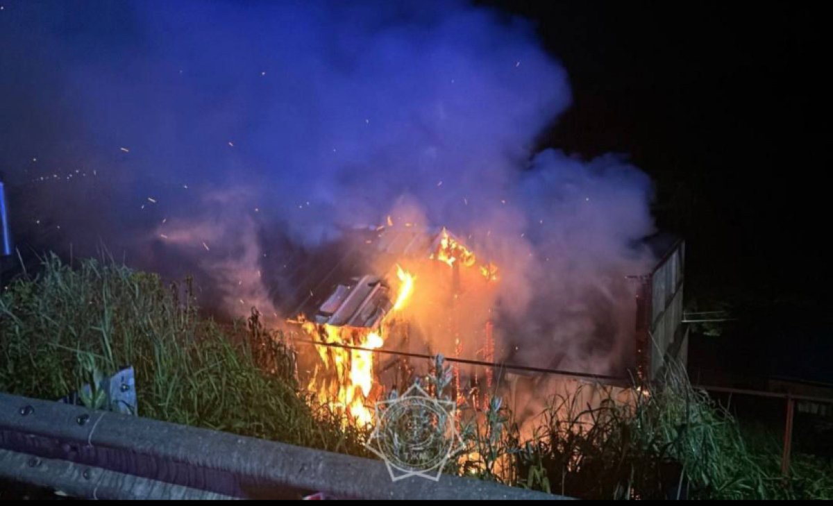 Пожар на базе отдыха произошел в Алматы