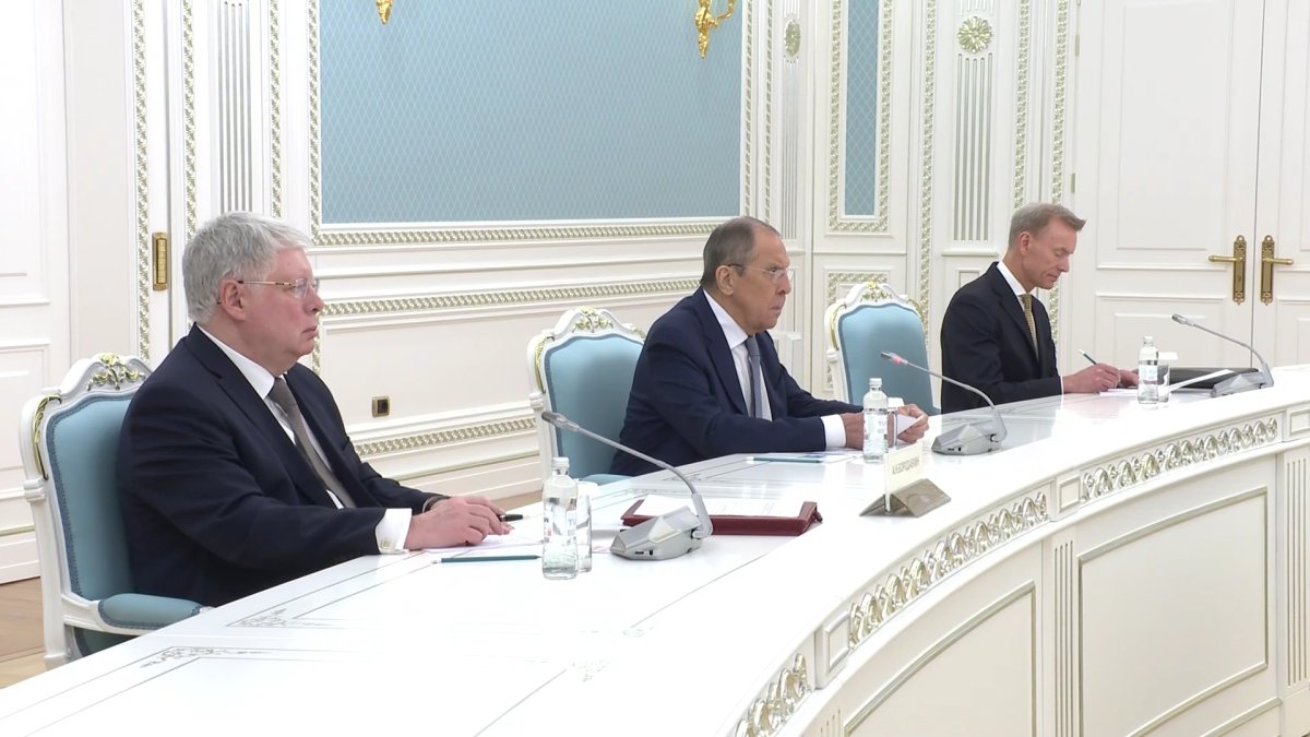 Мемлекет басшысы Ресейдің Сыртқы істер министрі Сергей Лавровты қабылдады