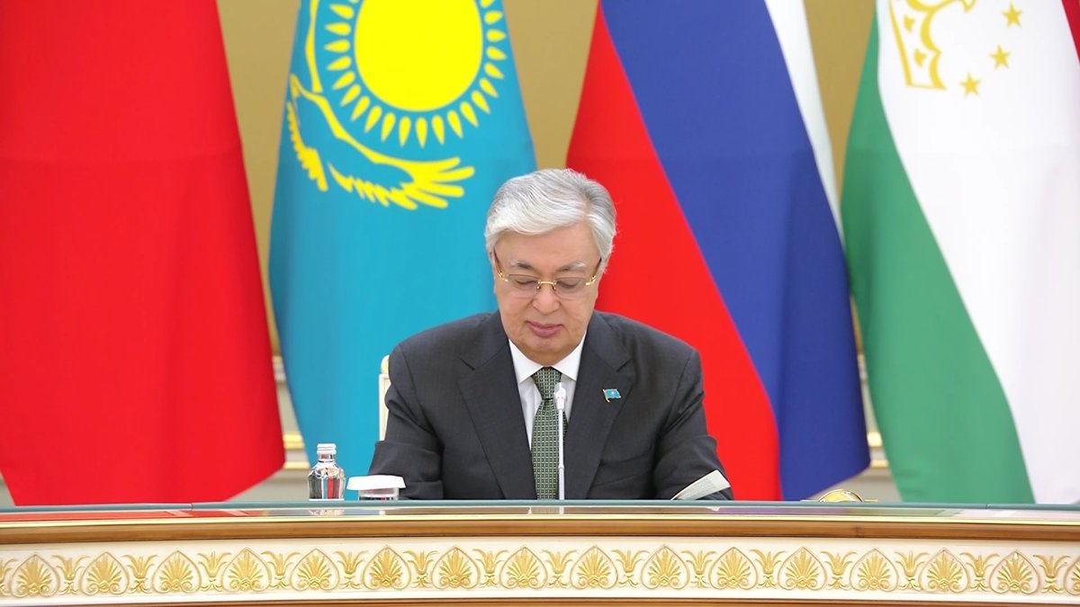 "Адамзаттың бейбіт даму құндылықтарын ұжым болып ілгерілететін уақыт келді", - Президент