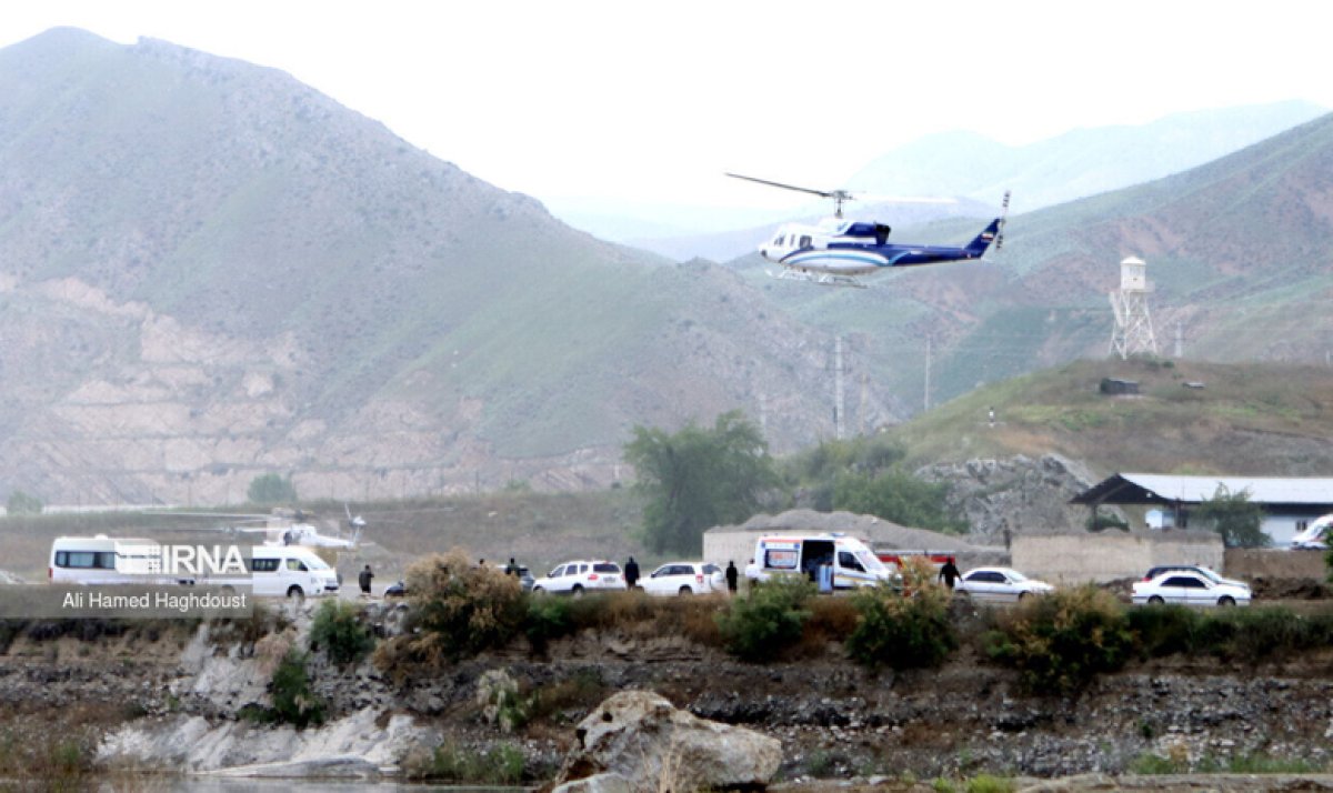 Погода была «нормальной»: в офисе президента Ирана раскрыли подробности крушения вертолета