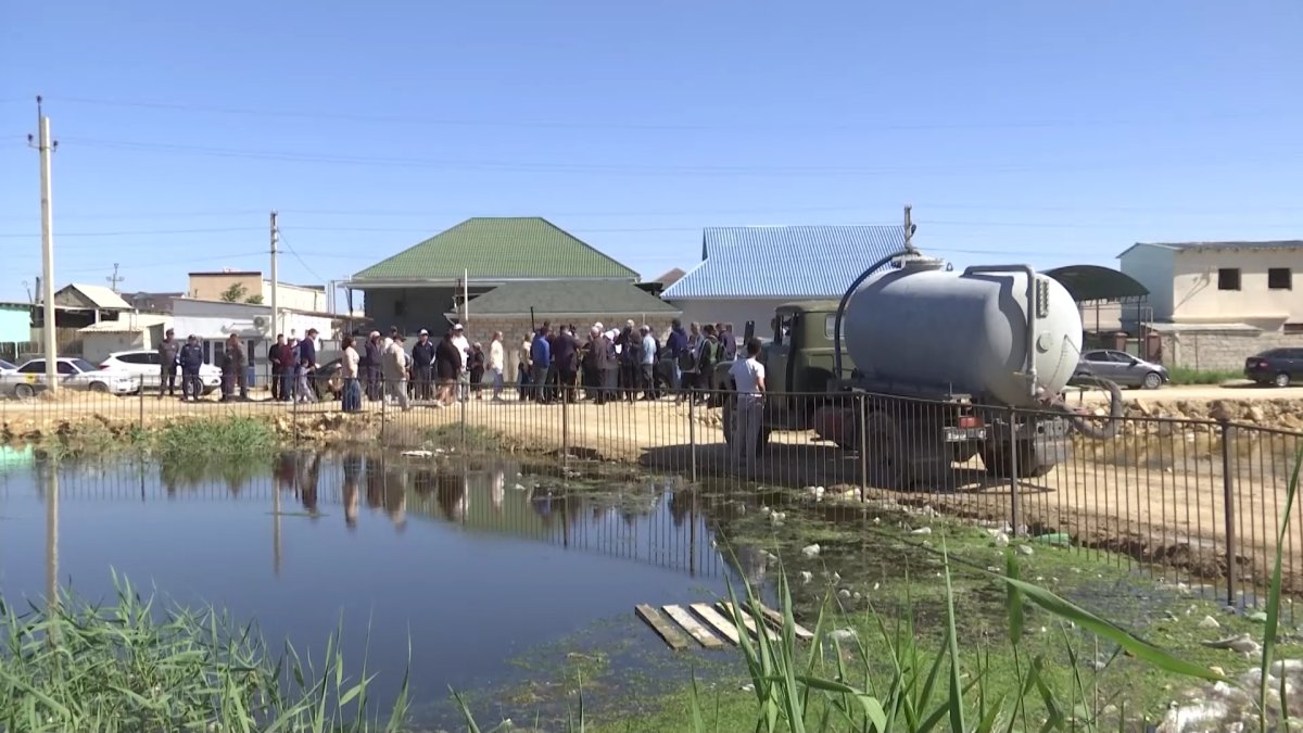В фекалиях и подземных водах утопает село в Мангистауской области