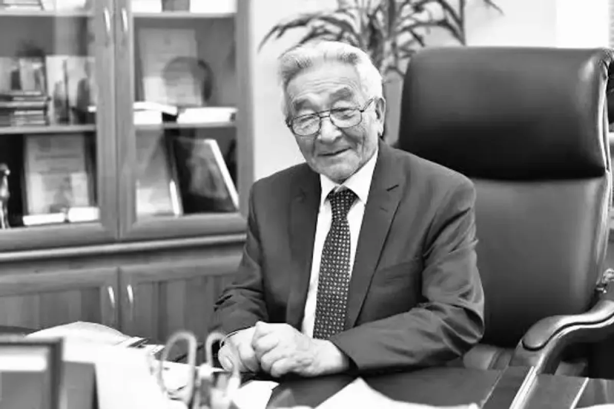 Академик Төрегелді Шарманов өмірден озды
