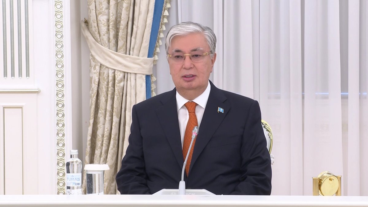 Глава государства принял министра иностранных дел Туркменистана Рашида Мередова